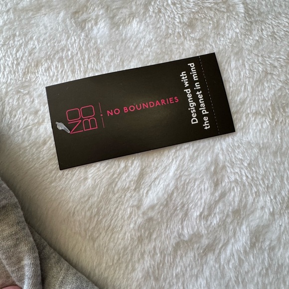 No Boundaries Gray Hoodie with Colorful Design - Picture 4 of 5